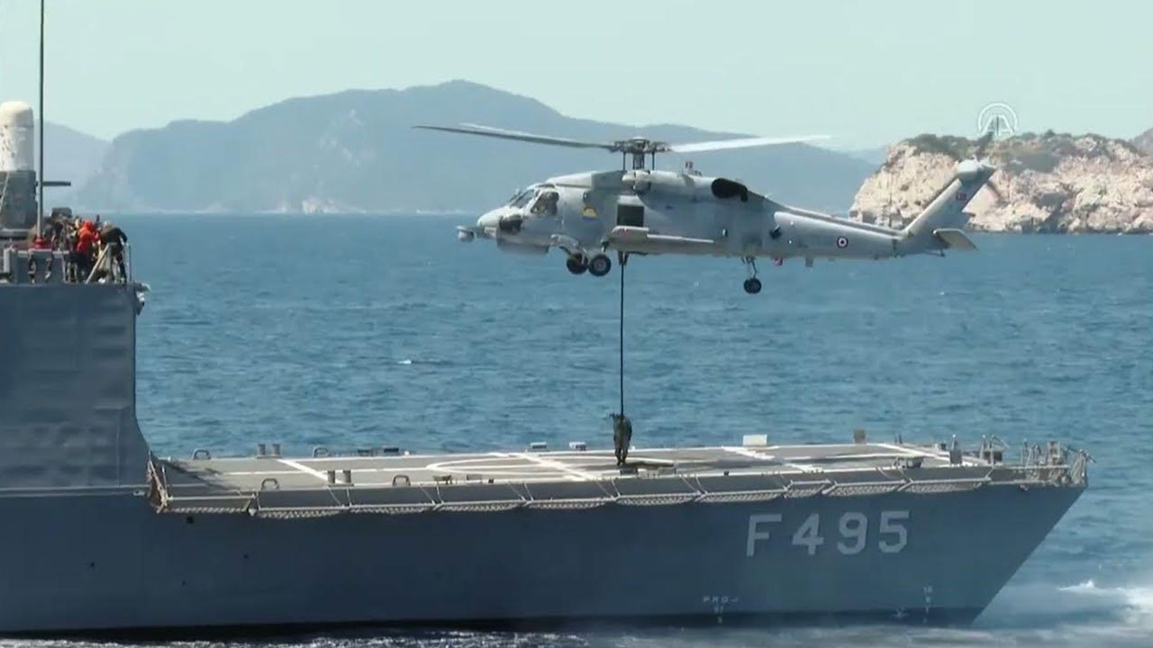 Foto - Şok içerisinde duyurdular: Türkiye 100 savaş gemisi, 28 İHA, 31 savaş uçağıyla oraya gidiyor