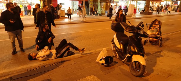 Foto - Şoka giren kazazede ‘Rüya bu’ deyip koşmaya başladı
