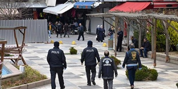 Foto - Sokağa çıkma yasağı her hafta cumartesi pazar yapılacak mı?