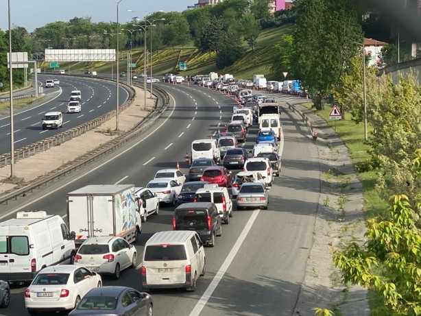 Foto - Sokağa çıkma yasağının 3. günü! İstanbul'da dikkat çeken görüntü