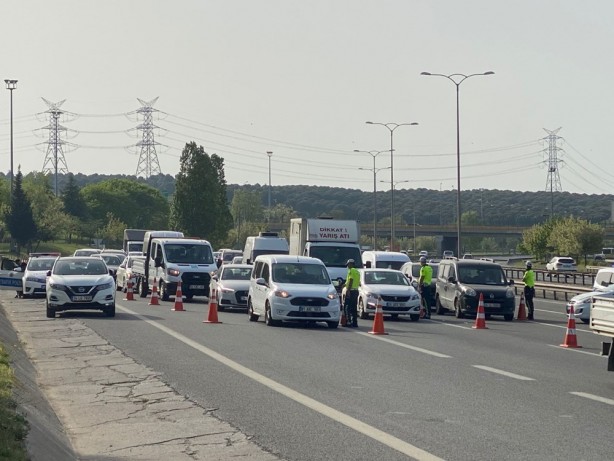 Sokağa çıkma yasağının 3. günü! İstanbul'da dikkat çeken görüntü