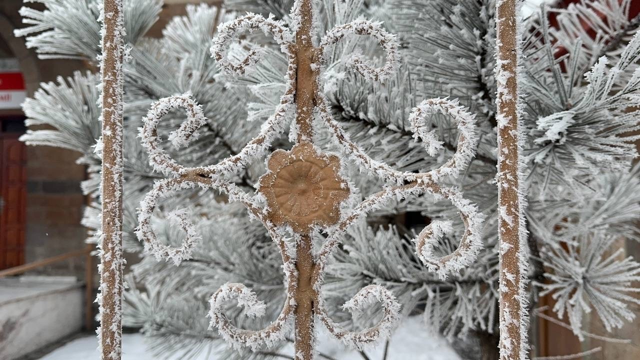 Foto - Sokağa çıkmak cesaret istiyor! O ilimiz adeta buz tuttu