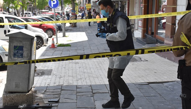 Foto - Sokak ortasında çatışma! Yaralılar var
