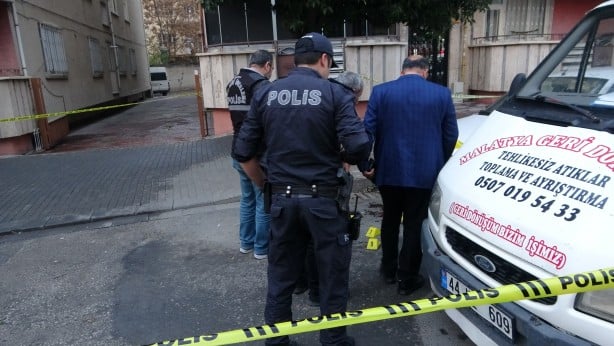 Foto - Sokak ortasında dehşet