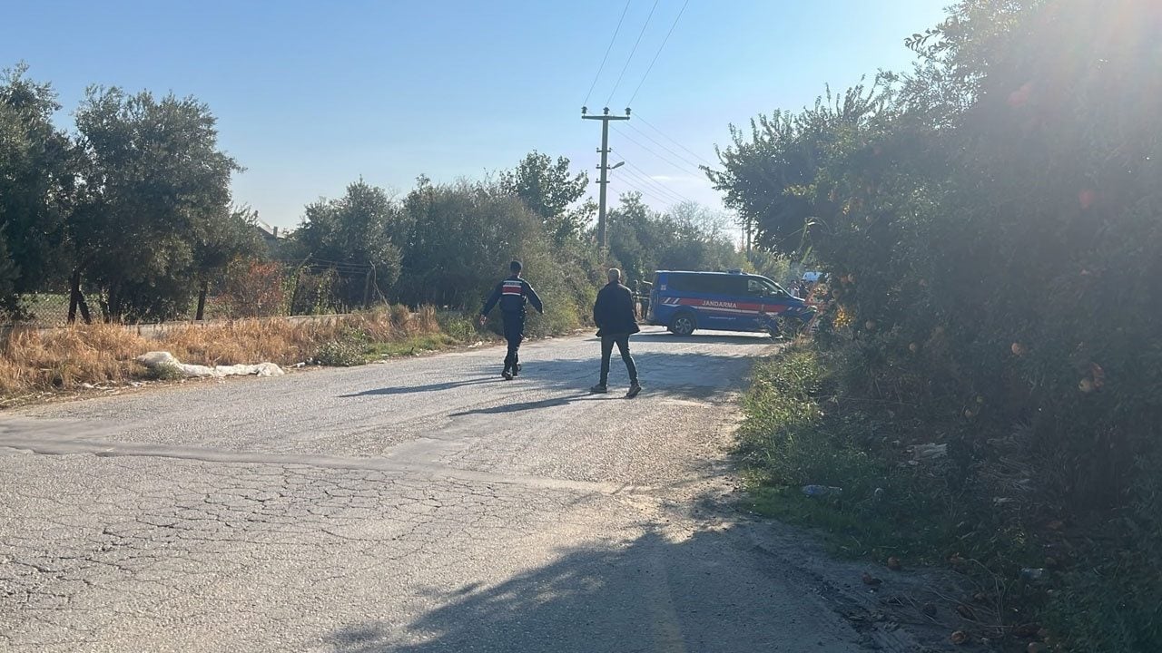 Foto - Sokak ortasında dehşet! Eski eşini öldürdü sonra canına kıydı