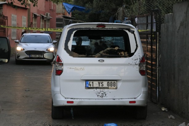 Foto - Sokak ortasında silahlı çatışma: 1 ölü, 6 yaralı