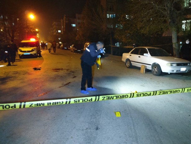 Foto - Sokak ortasında silahlı kavga! Ölü ve yaralılar var