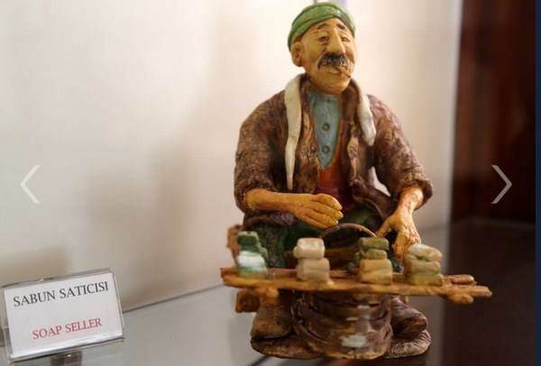 Foto - Sokak satıcılarına büyük ilgi