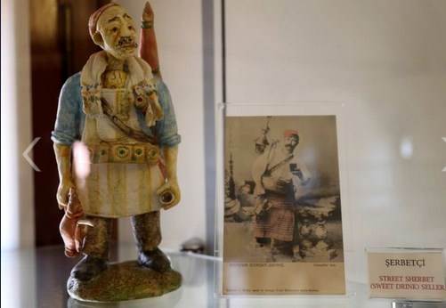 Foto - Sokak satıcılarına büyük ilgi