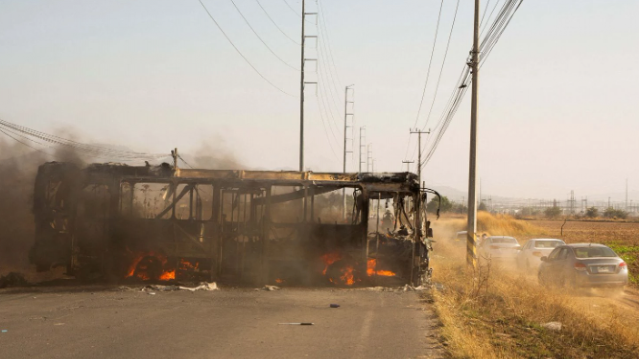 Sokaklar kan gölüne döndü! Çok sayıda kişi hayatını kaybetti