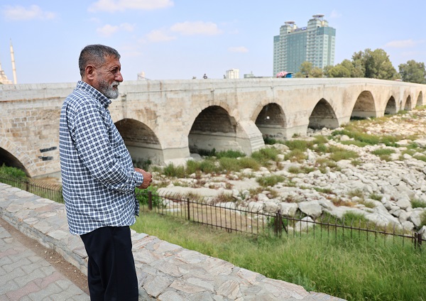 Foto - Sokaklarda yaşıyor! Kemal amcanın hayali gerçek oldu