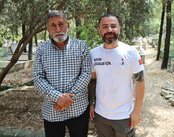 Foto - Sokaklarda yaşıyor! Kemal amcanın hayali gerçek oldu