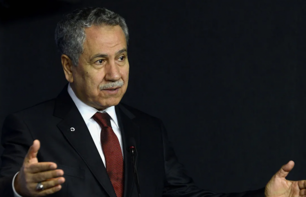 Foto - Solculara konuşan Arınç: Erdoğan bunu ilan ettiği gün 5 puan koyar üstüne