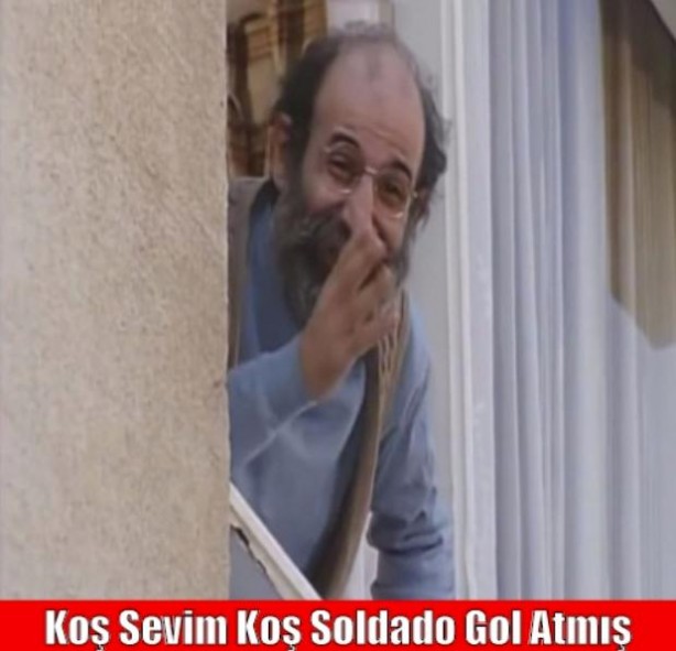 Foto - Soldado hat trick yaptı, capsler coştu