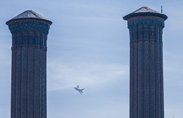 Foto - SOLOTÜRK Erzurum semalarında