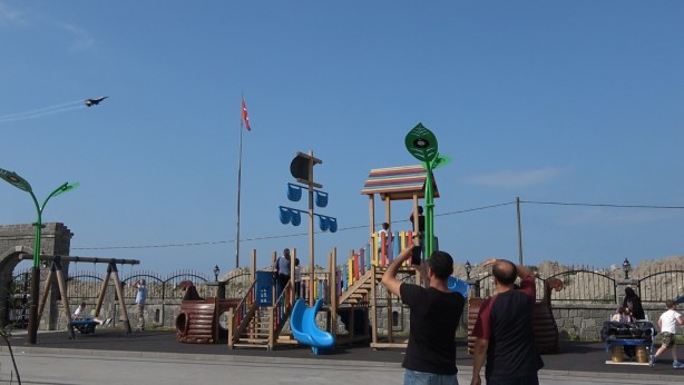 Foto - SOLOTÜRK yine nefesleri kesti! Muhteşem akrobasi uçuşu