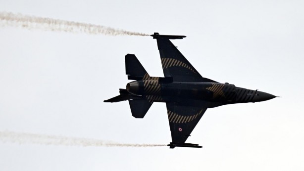 Foto - SOLOTÜRK’ten Belçika’da gövde gösterisi! 