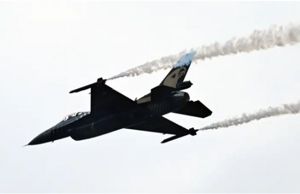 Foto - SOLOTÜRK’ten Belçika’da gövde gösterisi! 