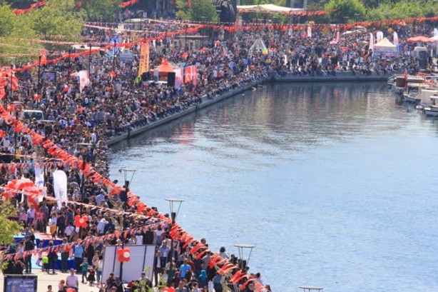 Foto - SOLOTÜRK'ten nefes kesen gösteri
