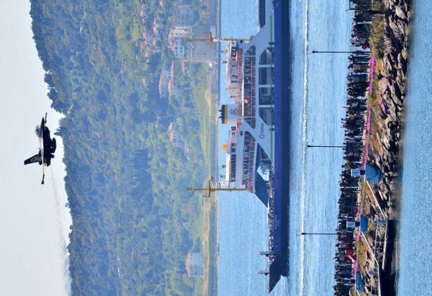 Foto - SOLOTÜRK'ten nefes kesen gösteri