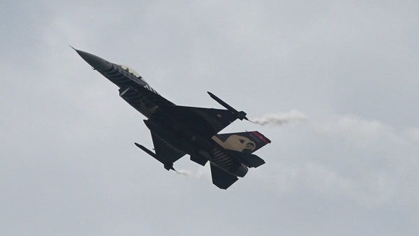 Foto - SOLOTÜRK’ten nefes kesen prova