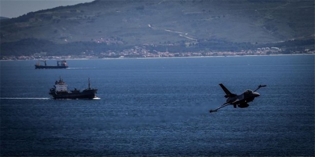 Foto - SOLOTÜRK'ün provası nefes kesti