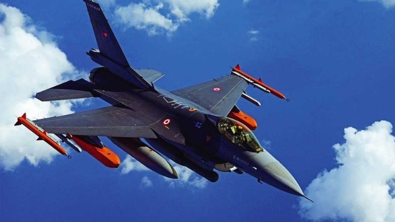 Foto - SOM-B1T, SOM-AT ve SUNGUR teslim edildi! TSK envanterine çifte yerli füze dopingi