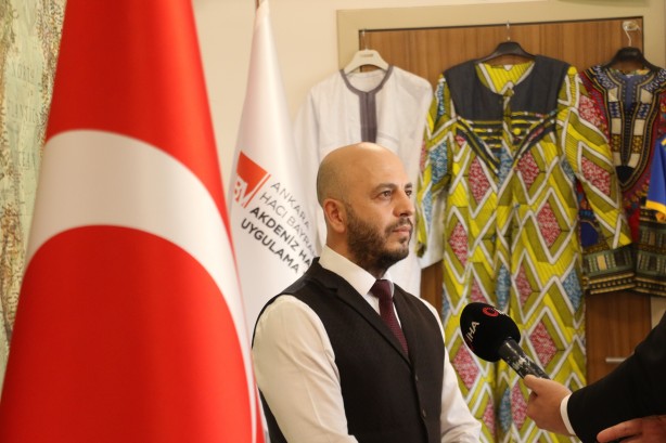 Foto - Bölgedeki onlarca ülke zincirlerini kırdı! Türkiye'nin kapısını çalmaya hazırlanıyor