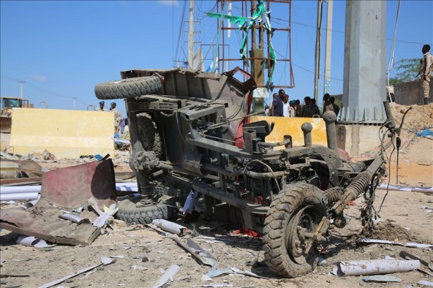 Foto - Somali’de meydana gelen patlamalarda en az 100 kişi öldü