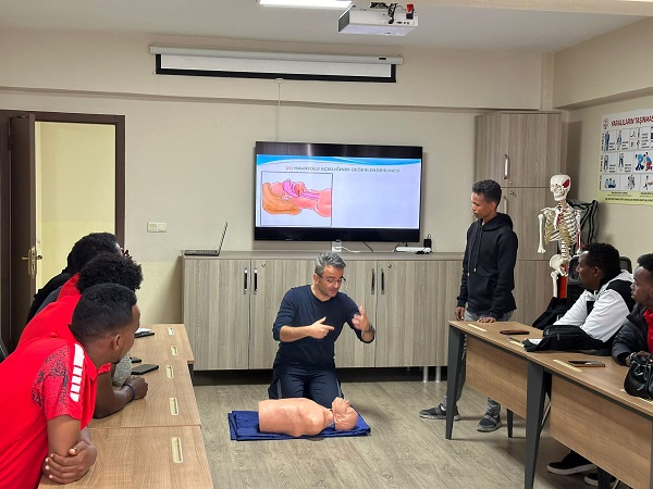 Foto - Somalili itfaiyeciler Konya’ya geldi 