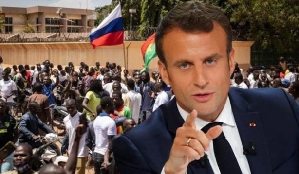 Foto - Sömürgeci Fransa bir ülkeyi daha terk ediyor! Askerler ülkeyi terk edecek