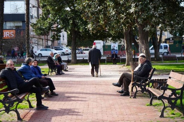 Foto - Son 24 saatte Türkiye'nin en sıcak şehri hangisi oldu? Tahminleri alt üst eden sonuç!