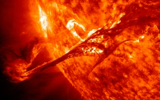 Foto - Son 6 yılın en şiddetli Güneş patlaması! Hiç beklenmedik haber: Hiroşima'ya atılan atom bombasının 40 katı