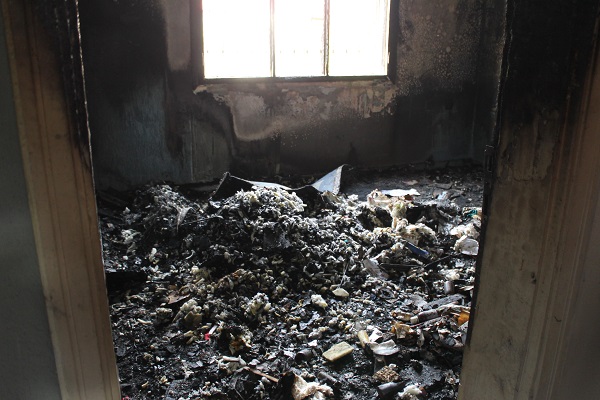 Foto - Son anda kurtuldular! Çakmak 10 yılı küle çevirdi