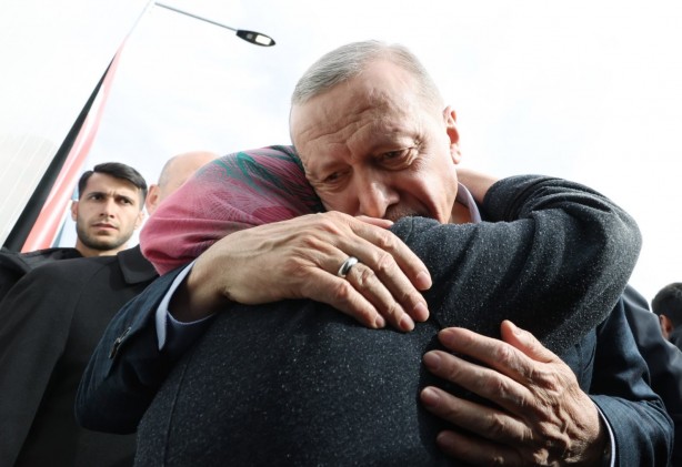 Foto - Son anketler bomba! Deprem sonrası Erdoğan'ın oyları...