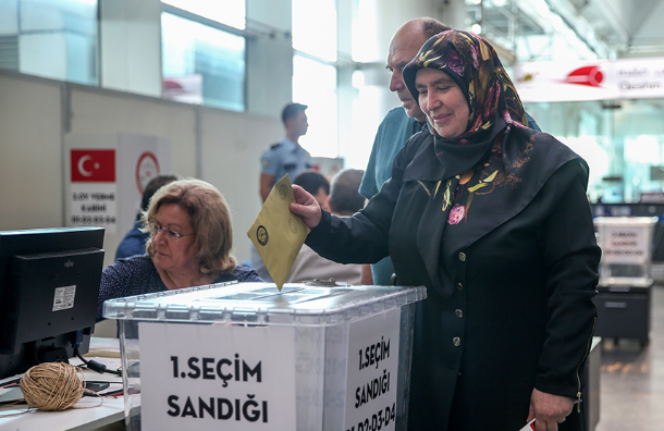 Son ankette ilk tur Erdoğan kılpayı