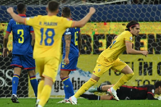 Foto - Son dakika... Az önce duyuruldu! Cimbom'a transferde efsanesinden kötü haber!