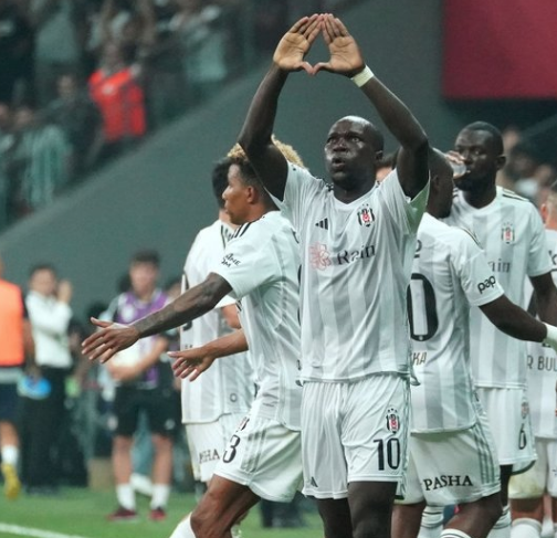Foto - Son dakika Beşiktaş transfer haberi: Dünya yıldızı Kartal oluyor! Atiba devreye girdi...