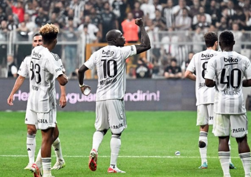 Foto - Son dakika Beşiktaş transfer haberi: Dünya yıldızı Kartal oluyor! Atiba devreye girdi...