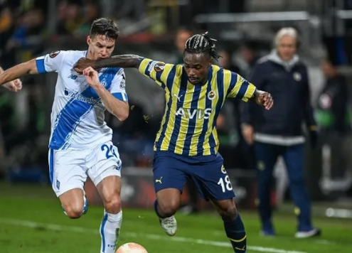 Foto - Son dakika Fenerbahçe haberi: Erol Bulut Fenerbahçe'nin yıldızını alıyor! Transferde apar topar final kararı: Gönderdi mesajı...