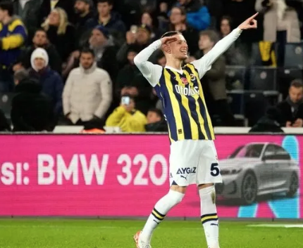 Foto - Son dakika Fenerbahçe haberi: Erol Bulut Fenerbahçe'nin yıldızını alıyor! Transferde apar topar final kararı: Gönderdi mesajı...