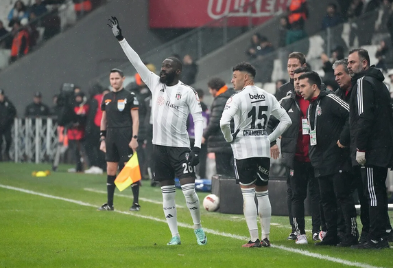 Foto - Son dakika gelişmesi! Beşiktaş duyurdu: Taraftara büyük şok… Sakatlıklar pes dedirtti