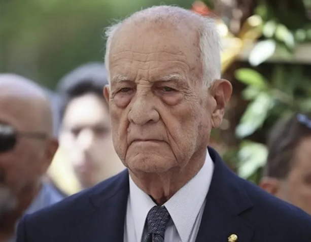 Foto - Son Dakika: İnan Kıraç zorla kaçırıldı: Polis her yerde arıyor