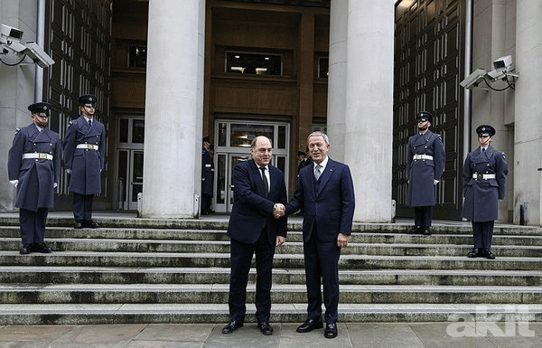 Foto - Son dakika: Milli Savunma Bakanı Hulusi Akar Prag’da! Bakan Akar'dan Kılıçdaroğlu ve Babacan'a çok sert tepki.