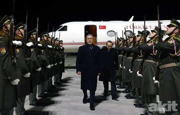 Son dakika: Milli Savunma Bakanı Hulusi Akar Prag’da! Bakan Akar'dan Kılıçdaroğlu ve Babacan'a çok sert tepki.
