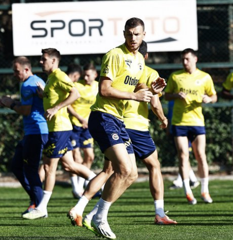 Foto - Son gelişmeyi duyurdu: Fenerbahçe'den 00.00 operasyonu! Bakalım olacak mı?