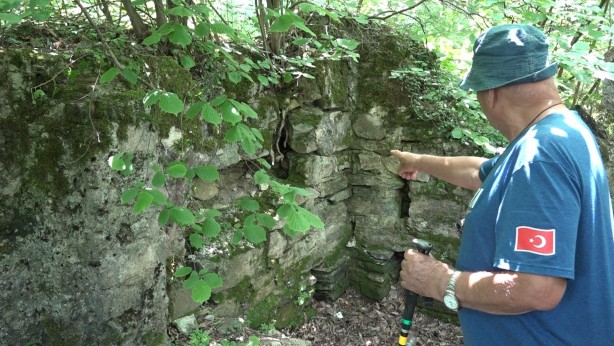 Foto - Son hali yürek burktu! Defineciler yine yaptı yapacağını