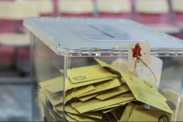 Foto - Son İstanbul anketinde gündemi değiştirecek sonuç! Yüzde 46,8 ile kazanıyor