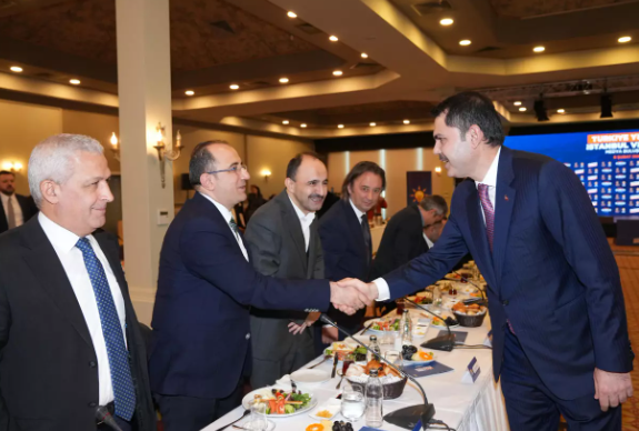 Foto - Son İstanbul anketinin sonucu ortalığı karıştıracak! İşte İmamoğlu ile Kurum arasındaki oy farkı