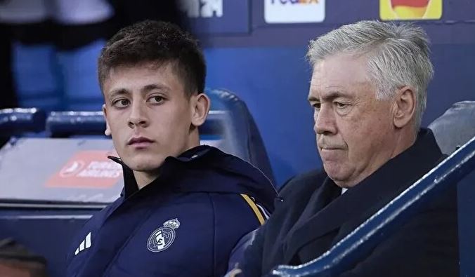 Foto - Son maç bardağı taşırdı! Real Madrid’de Arda Güler depremi